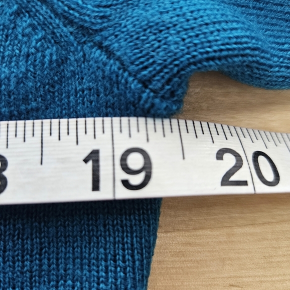 Sarah Spencer 100% Italian Merino Wool V-Neck Sweater Sz Large Blue - Picture 6 of 12